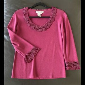 NWOT Sara & Lily Women’s Top Blouse Sz M
